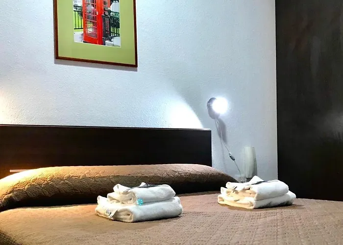 Carlos 2 Pensjonat La Línea de la Concepción